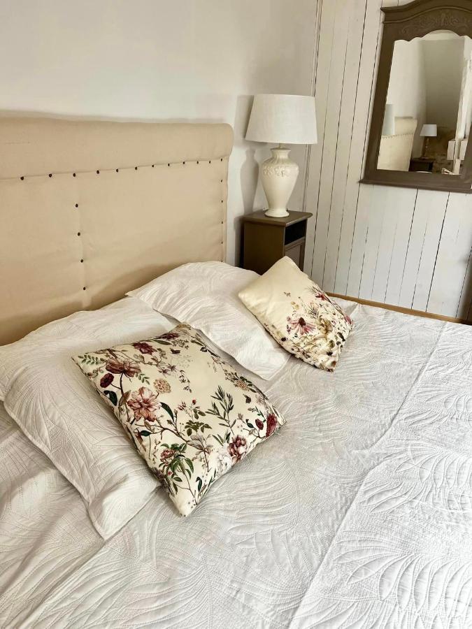 Chambre Duo Sainte-Gemme-la-Plaine Exteriör bild